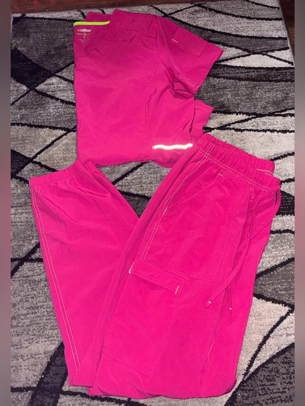 Scrubstar Women's Hot Pink Scrub Set - V-Neck Top & Cargo Pants